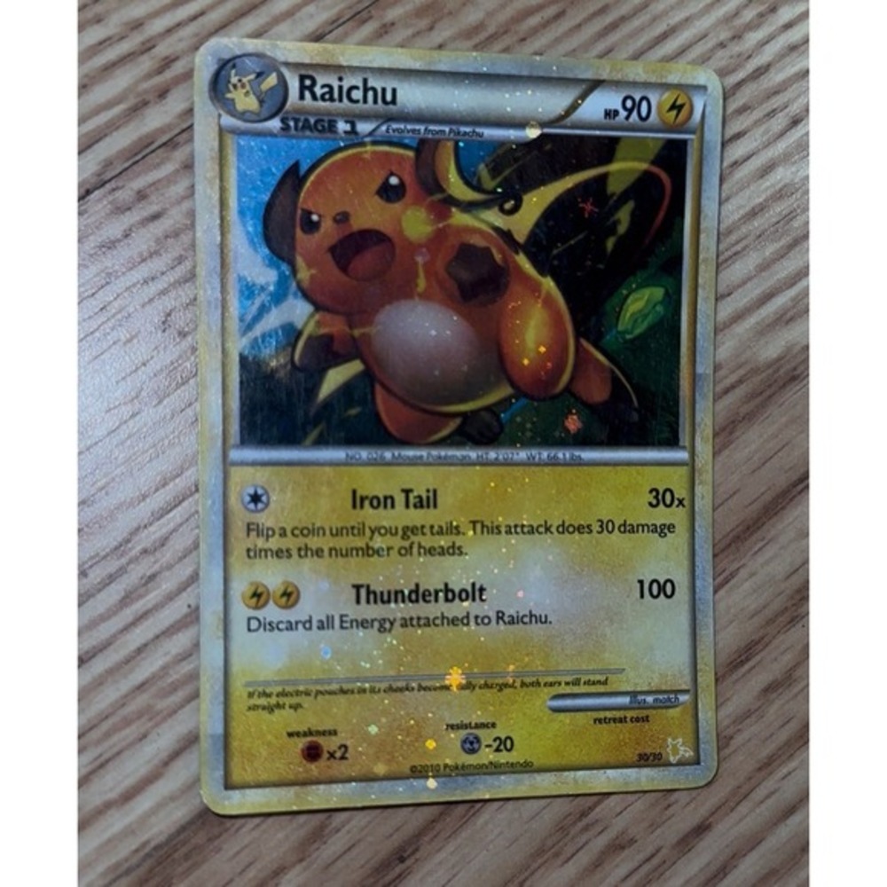 Raichu 30/30 Holo ERROR HOLO‎ BLEED HGSS Trainer Kit Rare Pokémon TCG MP 86B